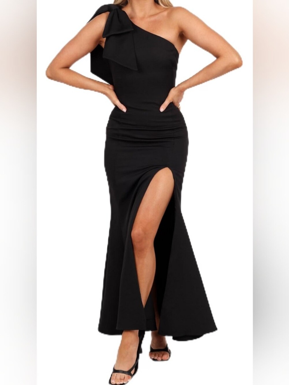 Elegant One-Shoulder Black Evening Dress